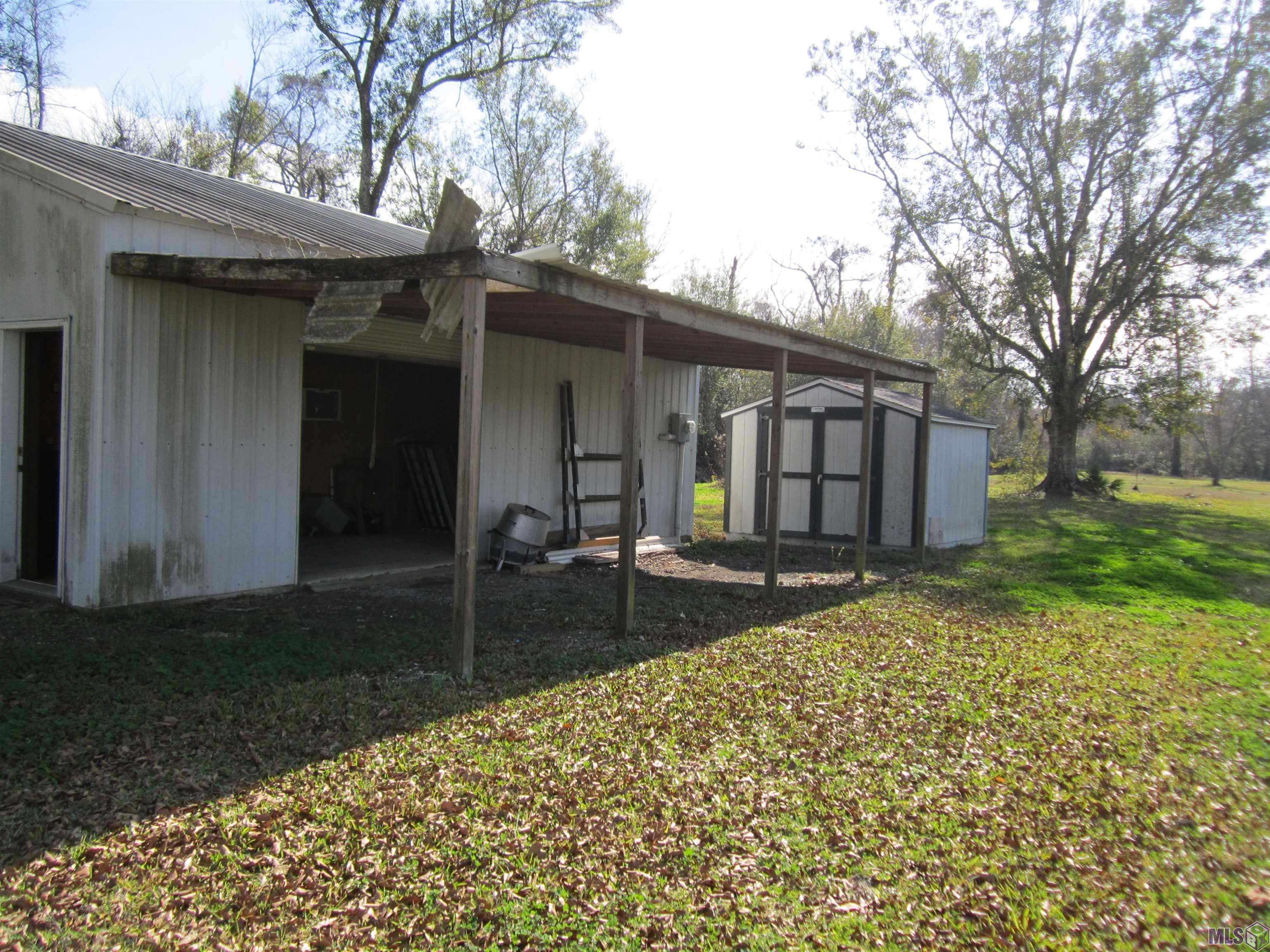 305 Rural Drive Bourg, LA 70343 - Photo 2 of 14