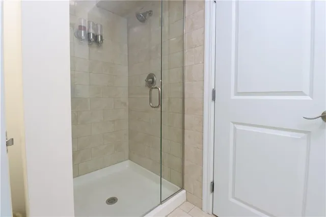 $300,000 | 807 West 48th Street, Unit 103, Kansas City, MO 64112