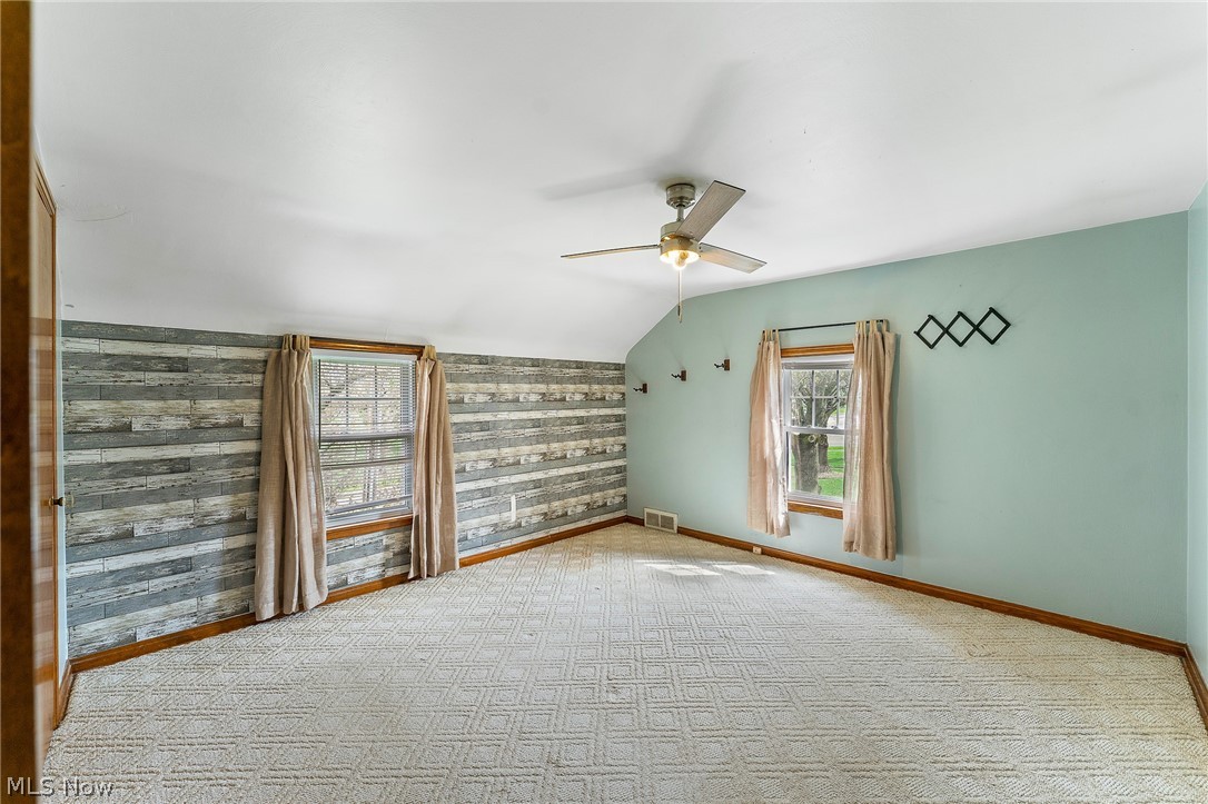 819 Niles Vienna Road Niles, OH 44446 - Photo 21 of 29