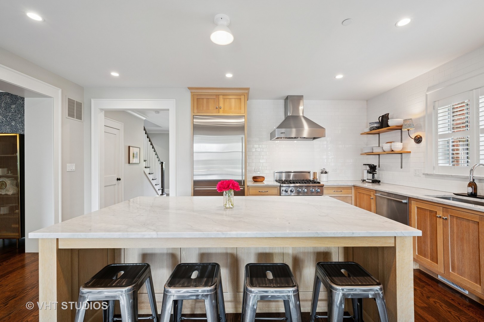 213 East Avenue Park Ridge, IL 60068 - Photo 7 of 33 Gallery Image 7