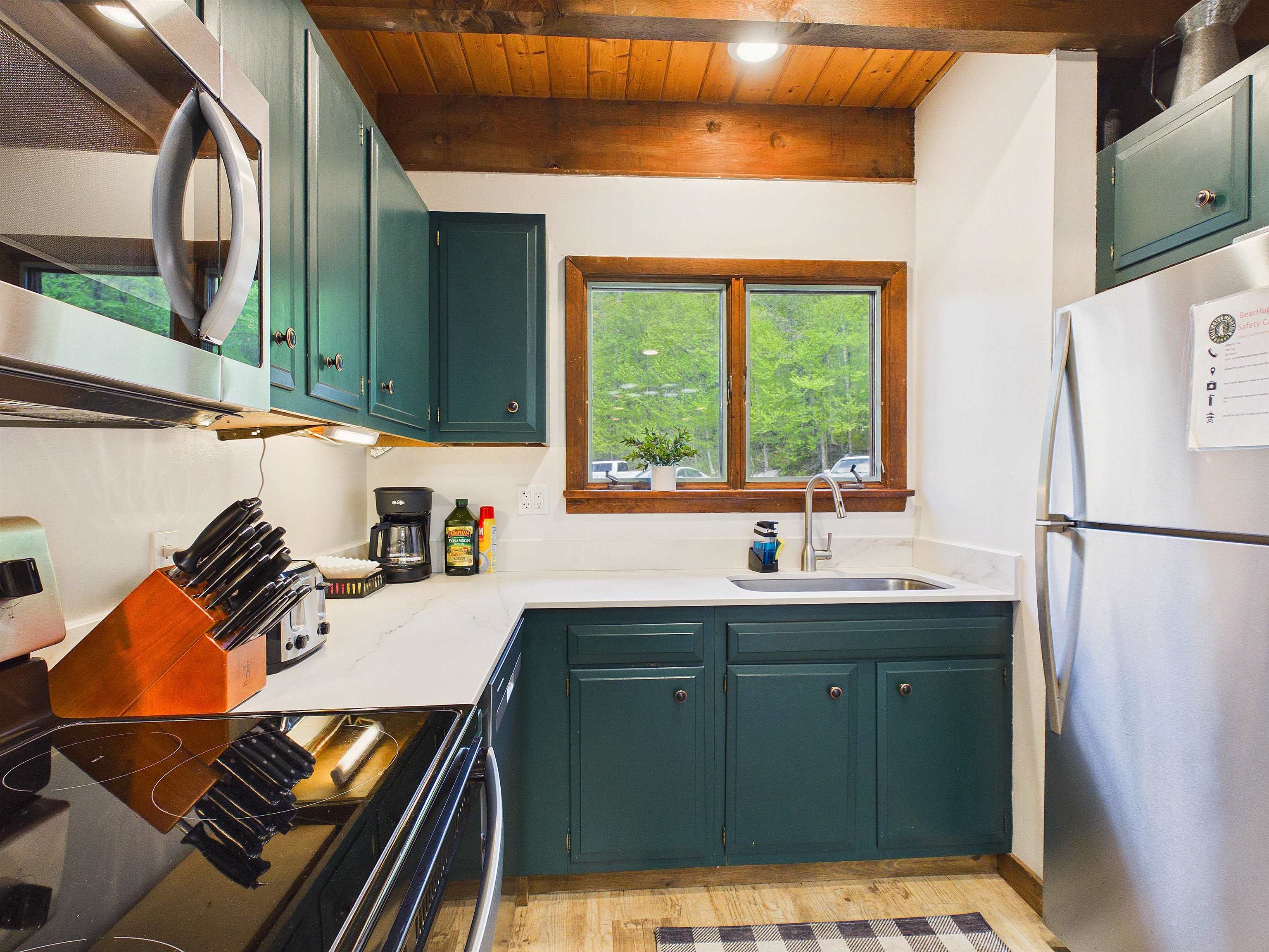 774 East Mountain Road, Unit E6 Killington, VT 05751 - Photo 16 of 46
