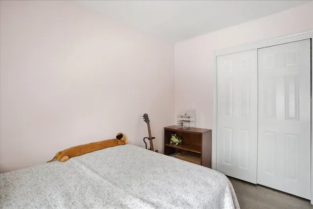 $299,900 | 84 Twin Oaks Terrace, South Burlington, VT 05403