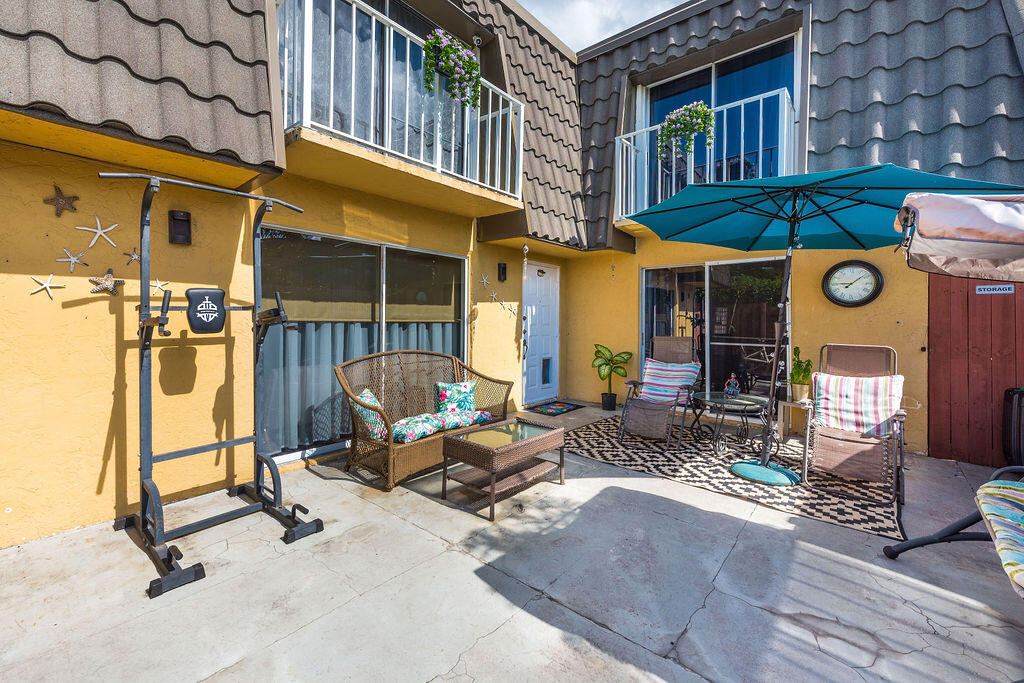 22164 Boca Rancho Drive, Unit D Boca Raton, FL 33428 - Photo 27 of 31 2164BocaRanchodr.#D-28