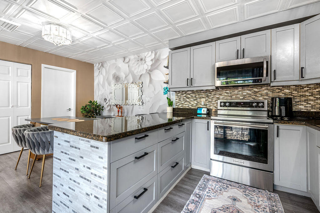22164 Boca Rancho Drive, Unit D Boca Raton, FL 33428 - Photo 10 of 31 2164BocaRanchodr.#D-10