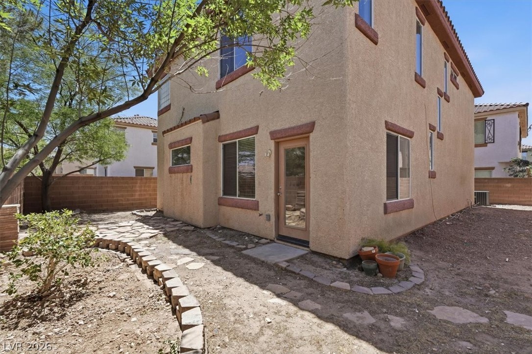 10630 Lessona Street Las Vegas, NV 89141 - Photo 12 of 33