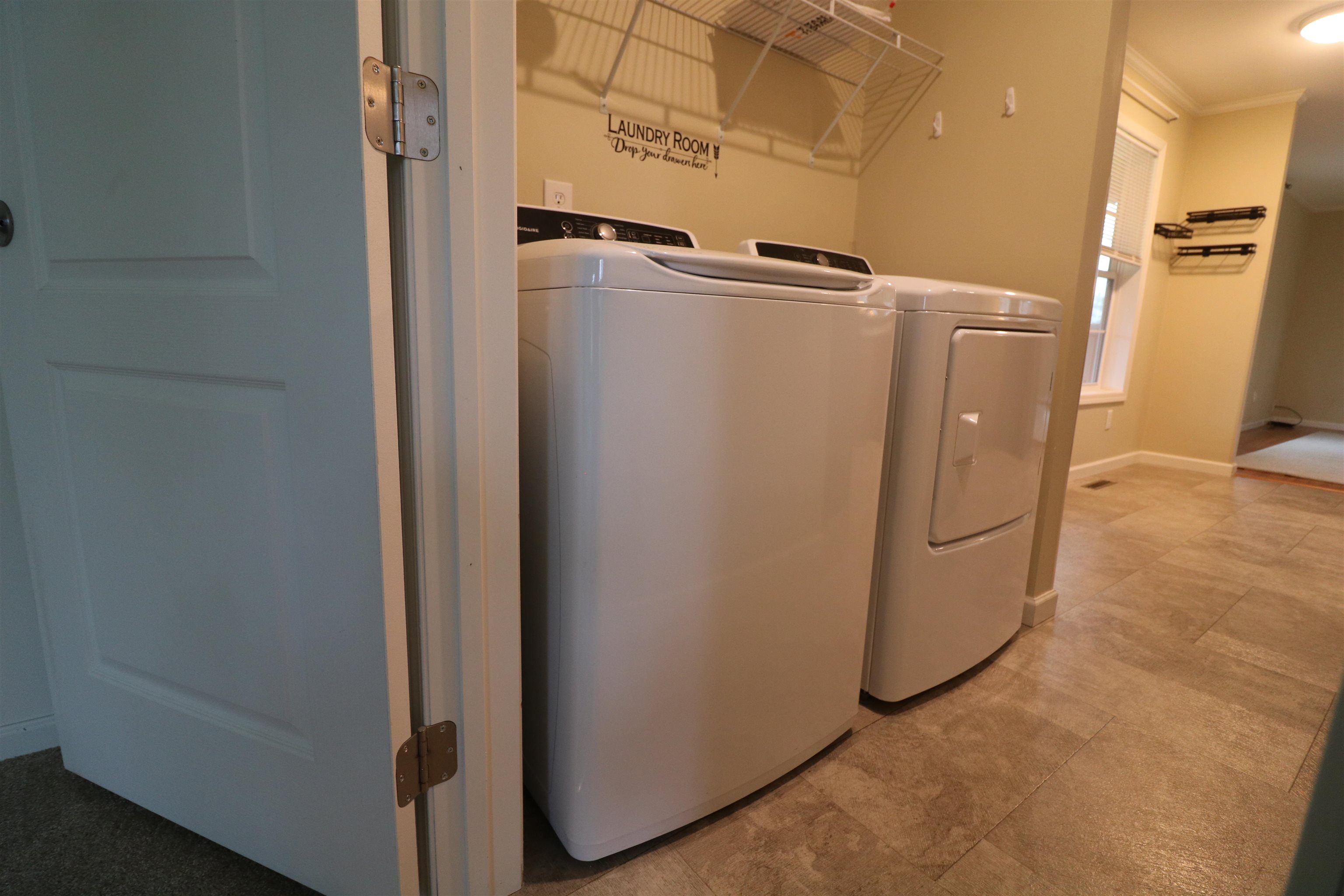 17 Colonial Drive Troy, NH 03465 - Photo 9 of 38