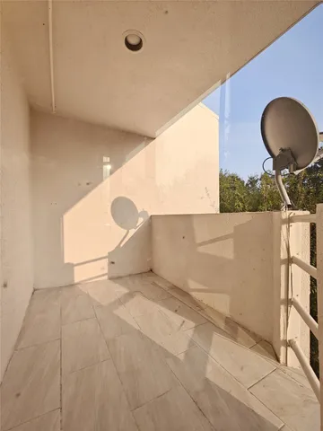 $3,000 | 3516 Bellaire Boulevard, West University Place, TX 77025