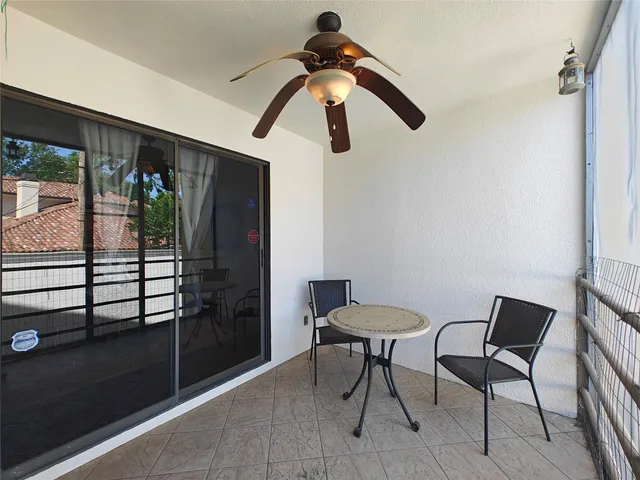 $3,000 | 3516 Bellaire Boulevard, West University Place, TX 77025