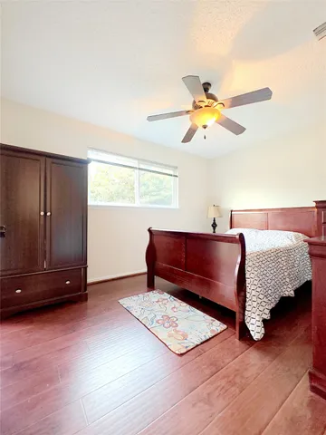 $3,000 | 3516 Bellaire Boulevard, West University Place, TX 77025