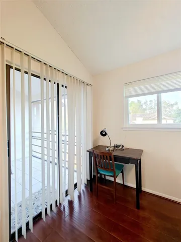 $3,000 | 3516 Bellaire Boulevard, West University Place, TX 77025