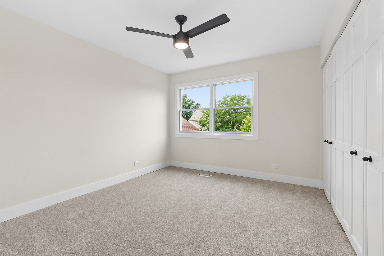 10513 Golf Road Orland Park, IL 60462 - Photo 33 of 75 Gallery Image 33