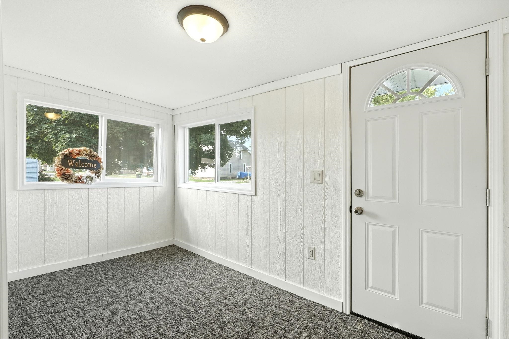 315 North Pearl Street Butler, IN 46721 - Photo 3 of 25