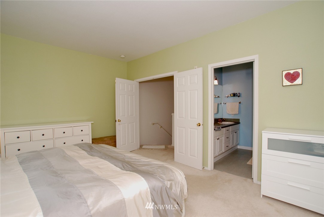 1800 Northeast 40th Street, Unit A7 Renton, WA 98056 - Photo 12 of 23