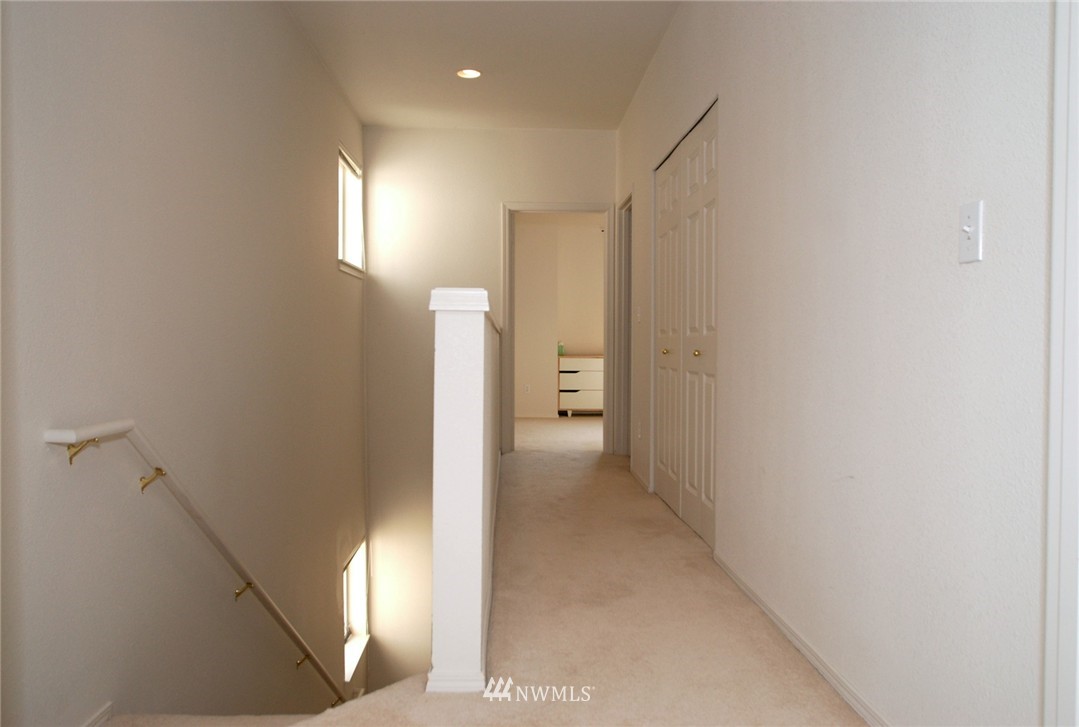 1800 Northeast 40th Street, Unit A7 Renton, WA 98056 - Photo 17 of 23