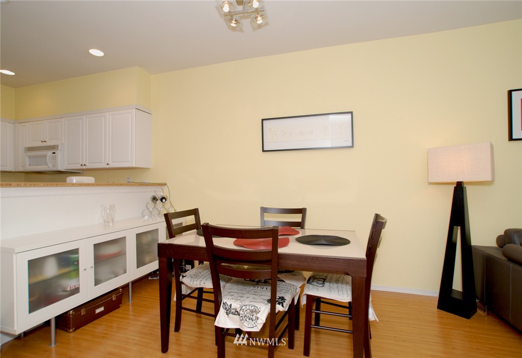 1800 Northeast 40th Street, Unit A7 Renton, WA 98056 - Photo 9 of 23