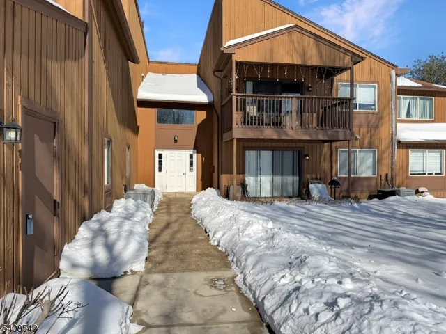 $2,500 | 172 Drake Lane, Unit 1, Ledgewood, NJ 07852