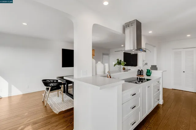 $999,000 | 5949 Arlington Boulevard, Richmond, CA 94805