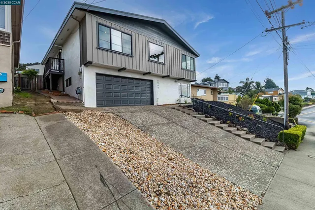$999,000 | 5949 Arlington Boulevard, Richmond, CA 94805
