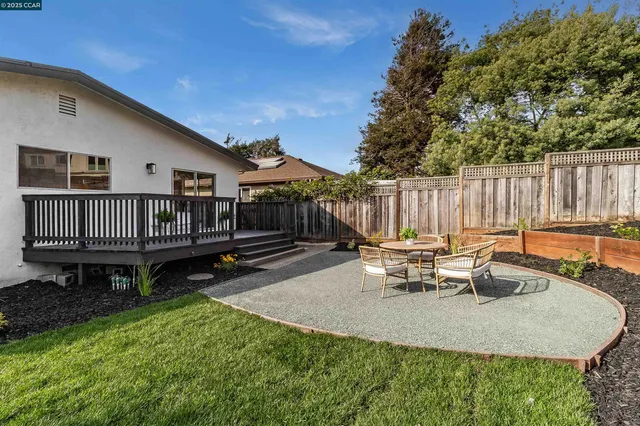 $999,000 | 5949 Arlington Boulevard, Richmond, CA 94805