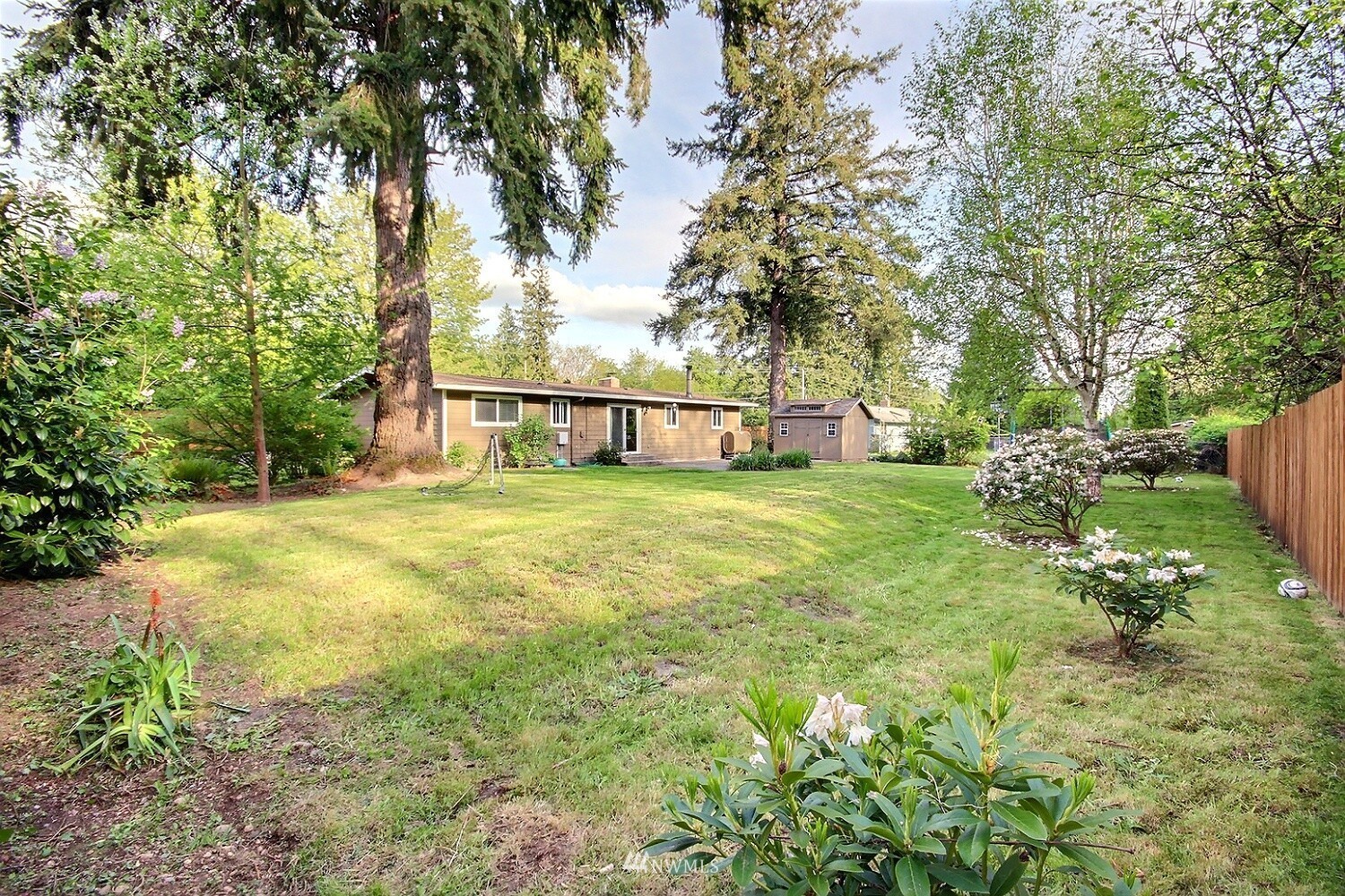 12861 175th Avenue Southeast Renton, WA 98059 - Photo 26 of 33 Gallery Image 26