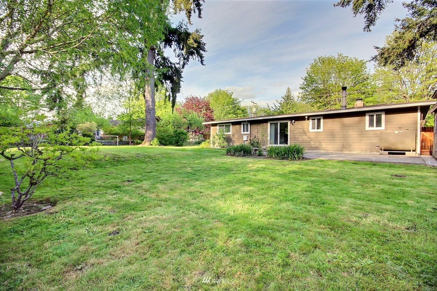 12861 175th Avenue Southeast Renton, WA 98059 - Photo 28 of 33 Gallery Image 28
