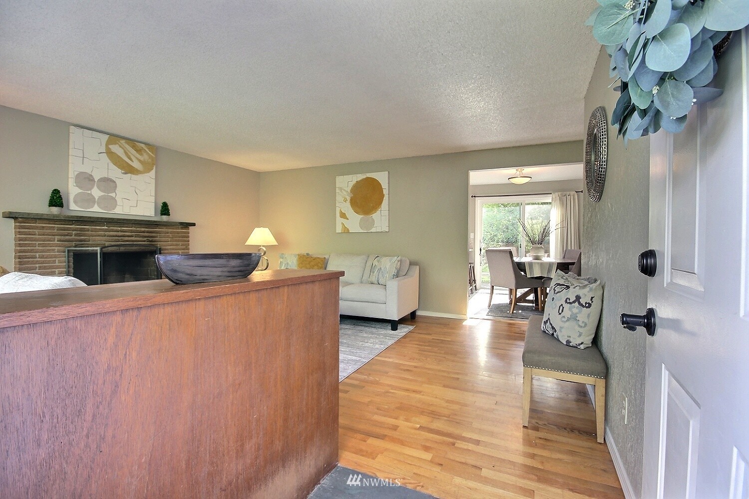 12861 175th Avenue Southeast Renton, WA 98059 - Photo 4 of 33 Gallery Image 4