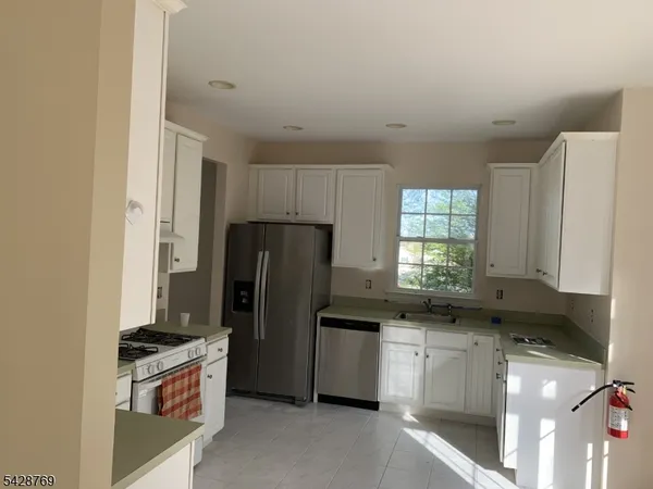 $3,650 | 60 Brock Lane, Hackettstown, NJ 07840