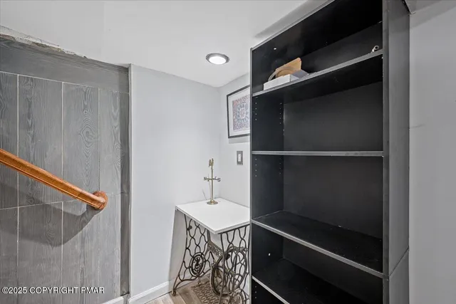 a view of entryway and hall