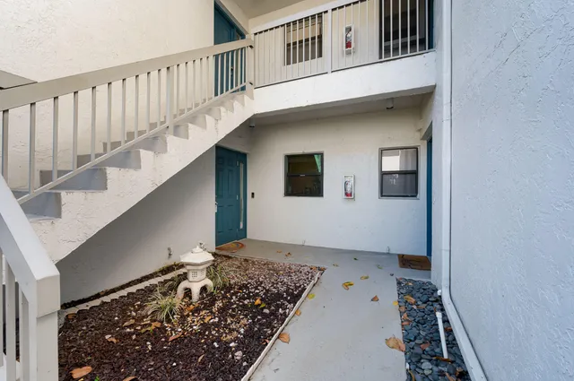 $247,000 | 4772 Northwest 22nd Street, Unit 42122, Coconut Creek, FL 33063