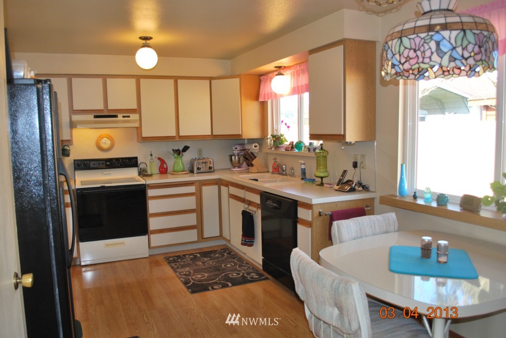 9340 180th Way Southwest Rochester, WA 98579 - Photo 6 of 15