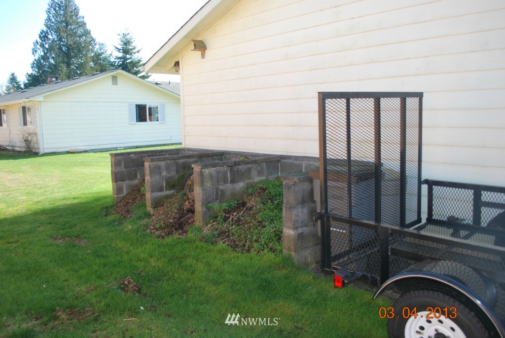 9340 180th Way Southwest Rochester, WA 98579 - Photo 10 of 15