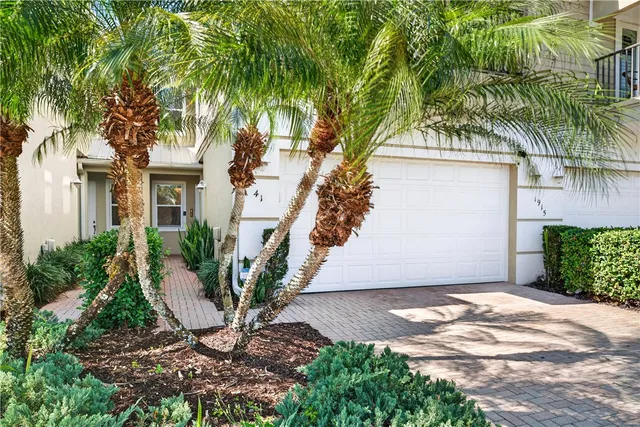 $437,000 | 1915 Bridgepointe Circle, Unit 41, Vero Beach, FL 32967