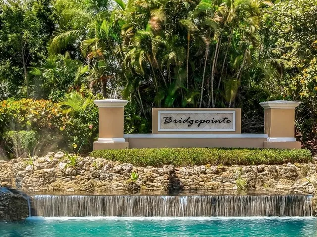 $437,000 | 1915 Bridgepointe Circle, Unit 41, Vero Beach, FL 32967