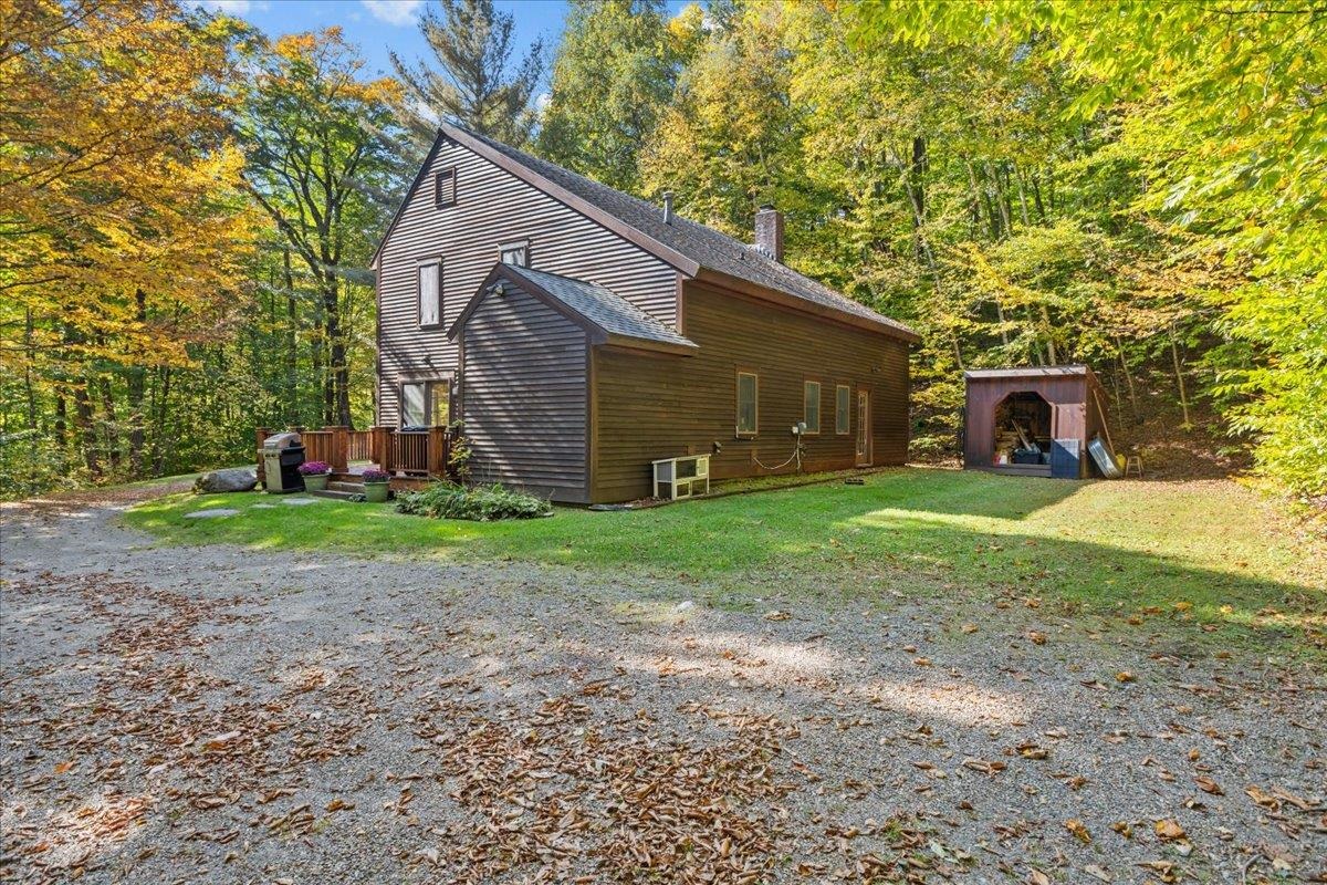 291 Maple Road Stowe, VT 05672 - Photo 4 of 4 Gallery Image 4