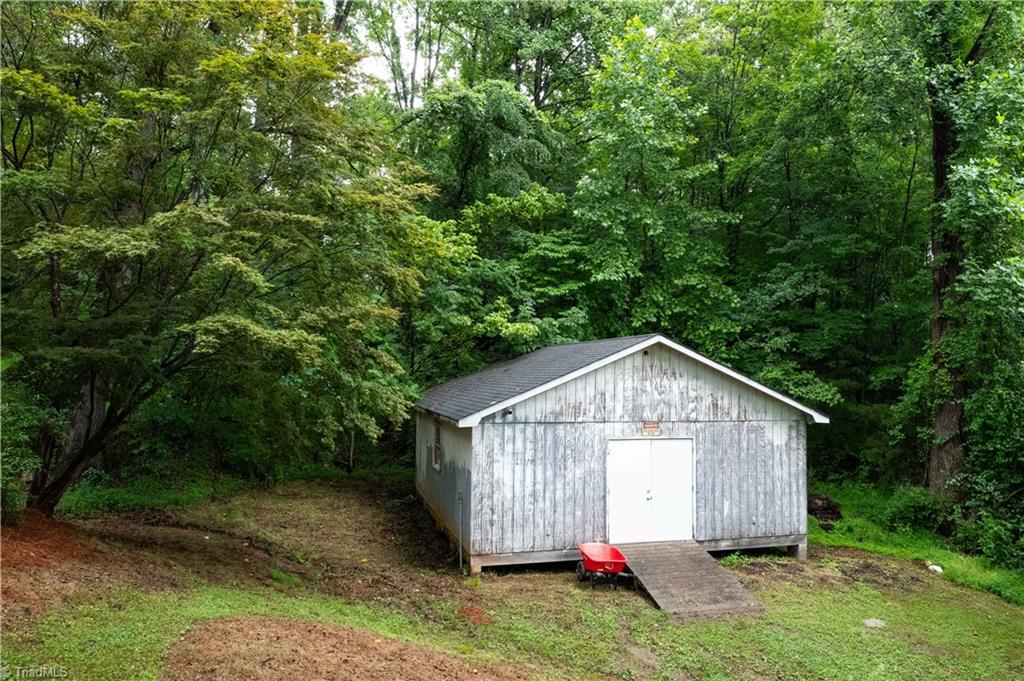 216 Brookwood Drive Elkin, NC 28621 - Photo 22 of 22 Storage building