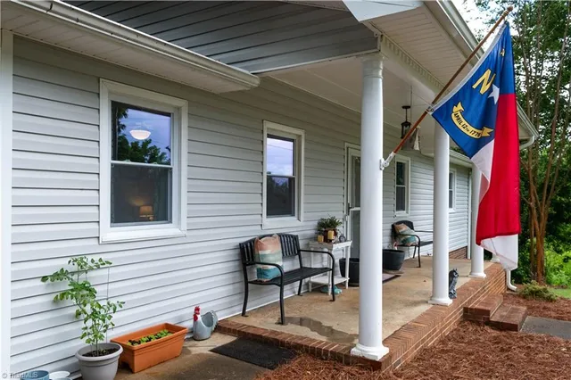 $269,900 | 216 Brookwood Drive, Elkin, NC 28621