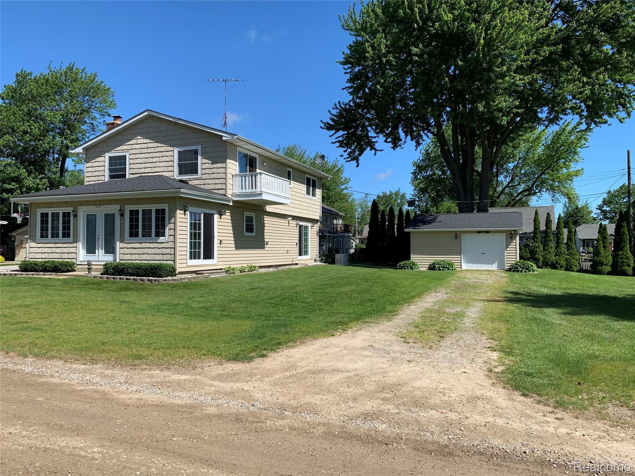 7497 Birchcrest Road Lexington, MI 48450 - Photo 14 of 40 IMG_1563.JPG