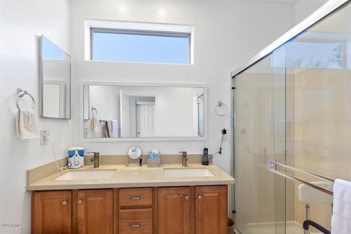 1663 West Morse Drive Anthem, AZ 85086 - Photo 13 of 21 13-Master Bathroom