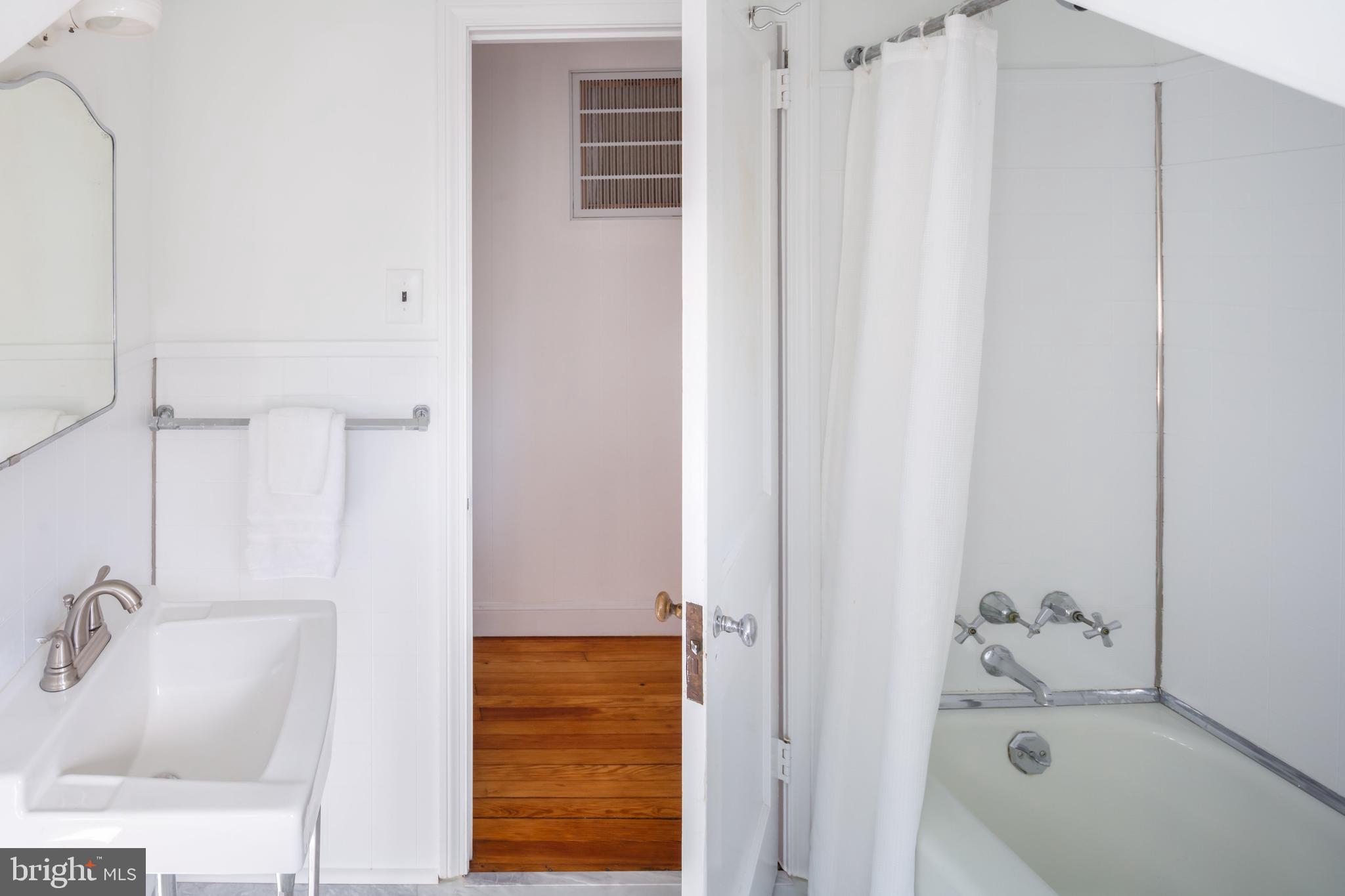 1333 Medford Road Wynnewood, PA 19096 - Photo 25 of 32 Third Floor Hall Bathroom.