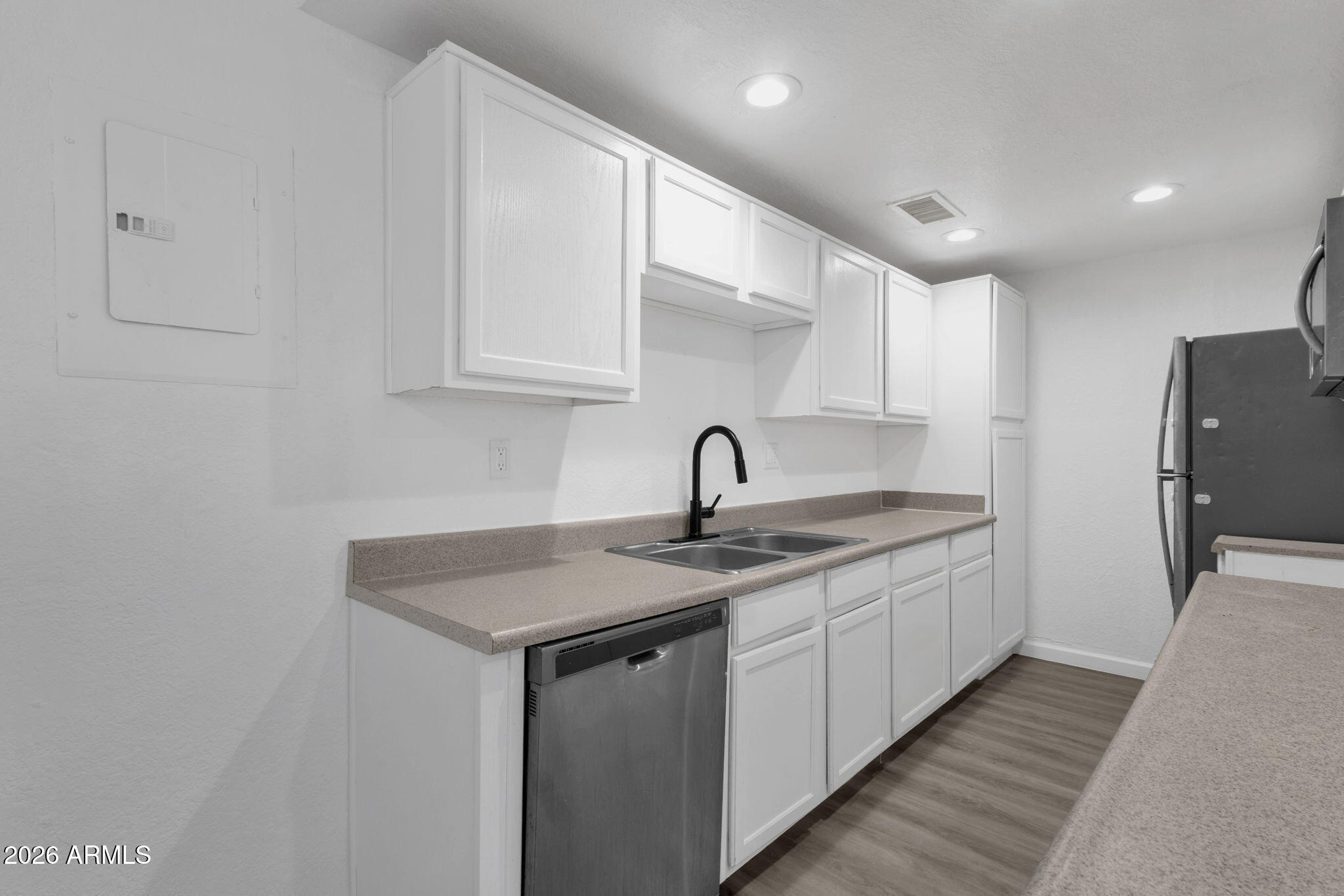 424 West Brown Road, Unit 202 Mesa, AZ 85201 - Photo 8 of 19