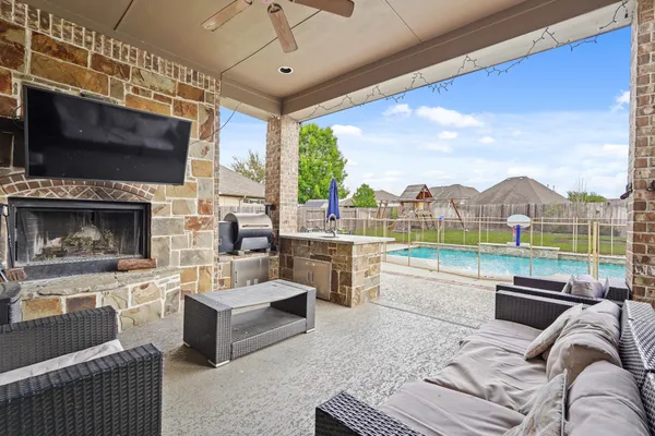 $600,000 | 16834 Gypsy Red Drive, Cypress, TX 77433