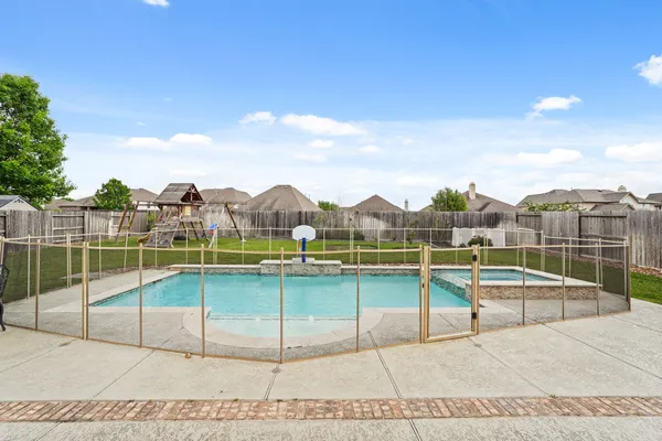 $600,000 | 16834 Gypsy Red Drive, Cypress, TX 77433