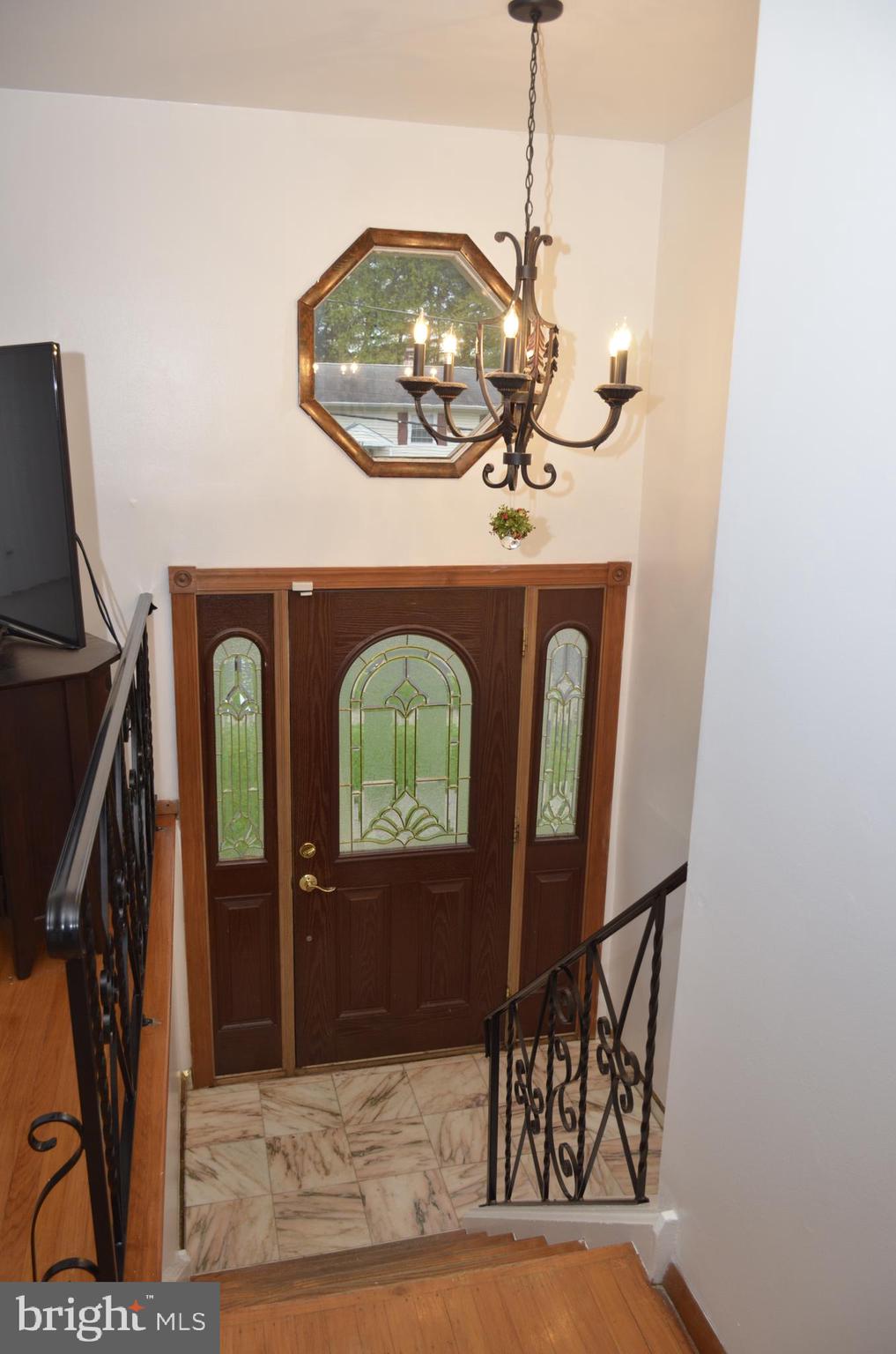 1245 Cushmore Road Southampton, PA 18966 - Photo 5 of 36 Entrance