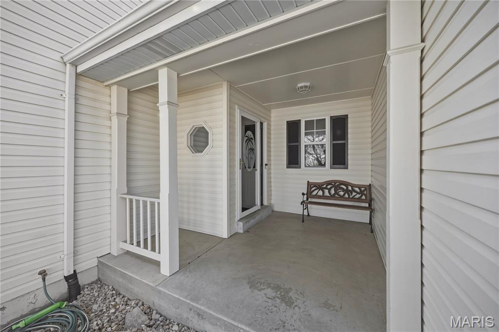 4420 Raven Point High Ridge, MO 63049 - Photo 3 of 45 Gallery Image 3