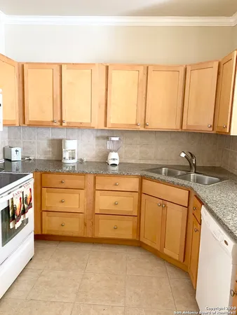 $1,850 | 6160 Eckhert Road, Unit 505, San Antonio, TX 78240