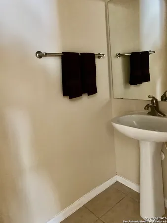 $1,850 | 6160 Eckhert Road, Unit 505, San Antonio, TX 78240