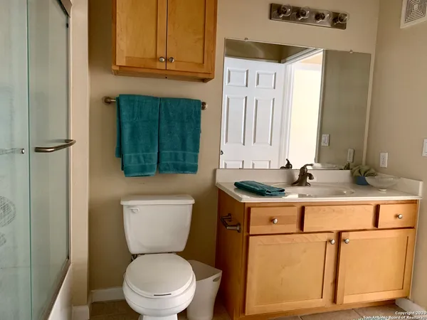 $1,850 | 6160 Eckhert Road, Unit 505, San Antonio, TX 78240