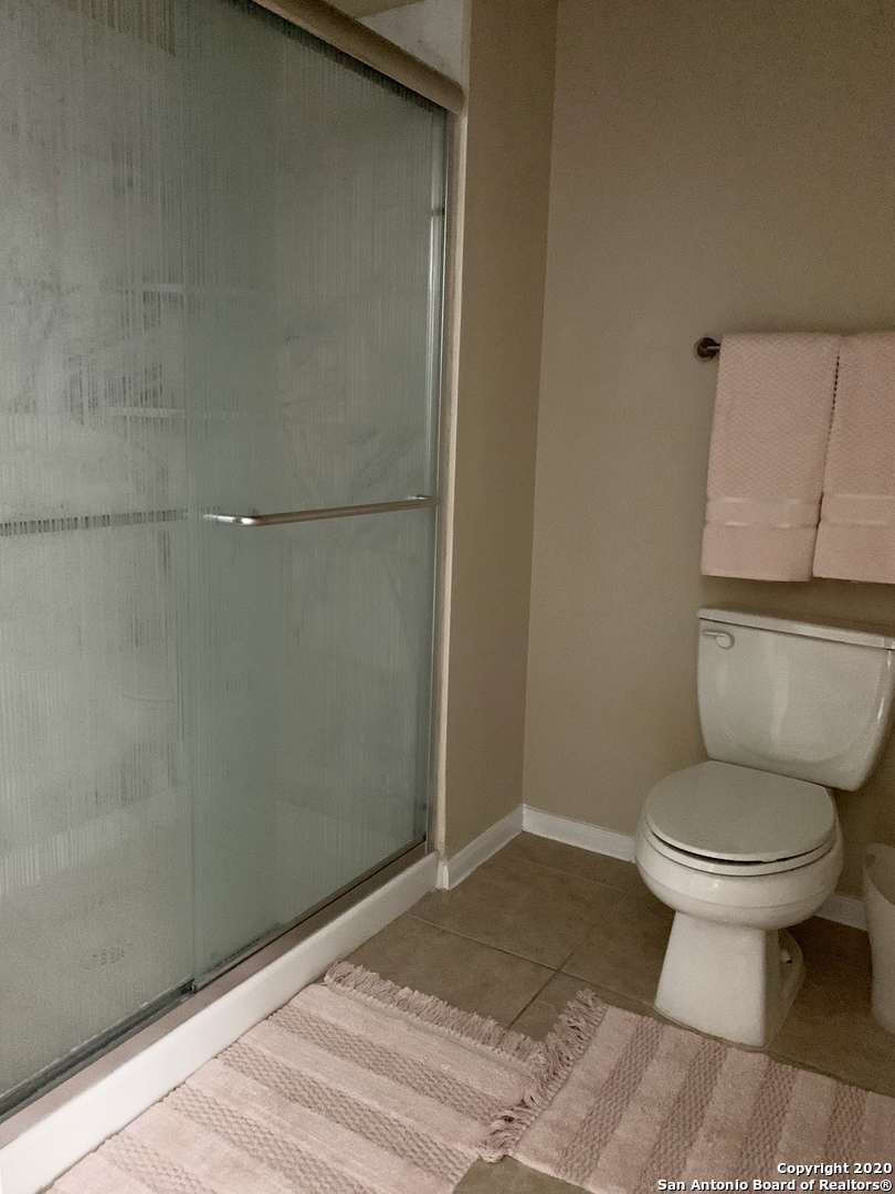 6160 Eckhert Road, Unit 505 San Antonio, TX 78240 - Photo 27 of 36 a bathroom with a toilet