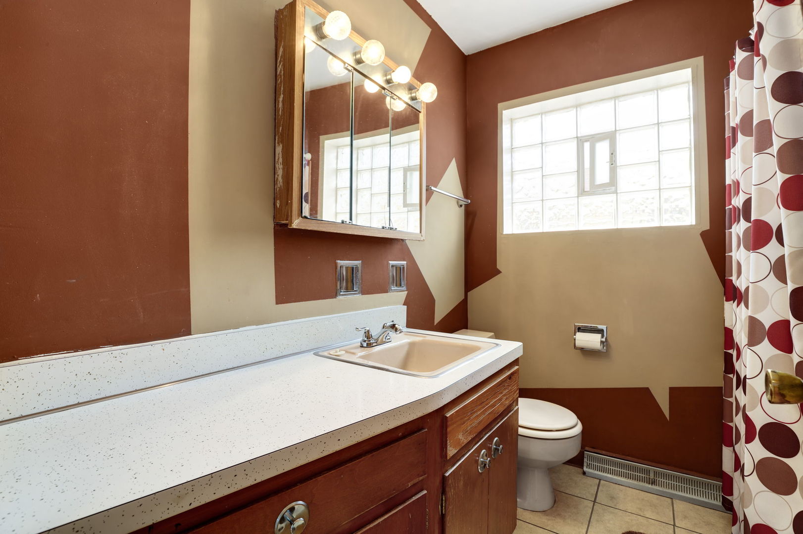 1417 North Wolf Road Berkeley, IL 60163 - Photo 14 of 23 Gallery Image 14