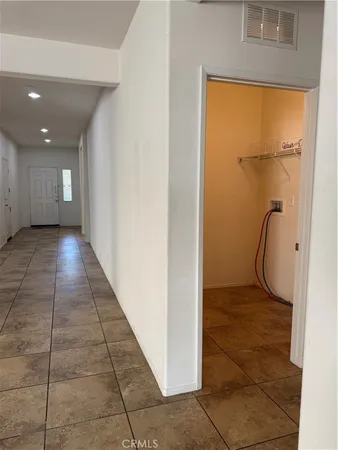 $3,500 | 6840 Sunsight Way, Jurupa Valley, CA 92509
